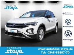 Ascotgrau schwarz Gebraucht 2023 VW T-Roc Style SUV | 26.480 € (Guter Preis)