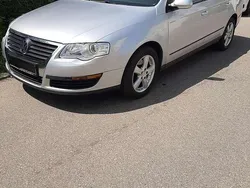 Grau Gebraucht 2009 VW Passat Trendline Kombi | 2.650 € (Fairer Preis)