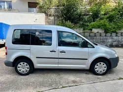 Silber Gebraucht 2010 VW Caddy Life Van / Kleinbus | 4.750 € (Fairer Preis)