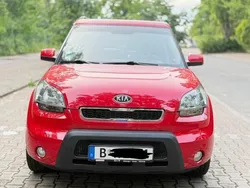 Rot Gebraucht 2009 Kia Soul 2 SUV | 3.500 € (Guter Preis)