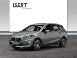 Grau Gebraucht 2024 BMW 218 Performance Van / Kleinbus | 30.750 € (Fairer Preis)
