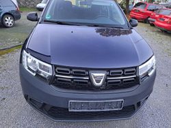 Blau Gebraucht 2017 Dacia Sandero Kleinwagen | 4.999 € (Guter Preis)