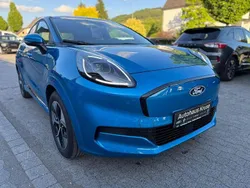 Digital aqua blue Neu 2025 Ford Puma Gen-E SUV | 32.900 €