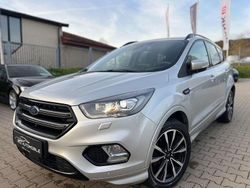Silber Gebraucht 2019 Ford Kuga ST-Line SUV | 15.999 € (Fairer Preis)