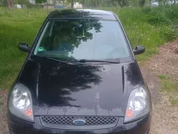 Schwarz Gebraucht 2007 Ford Fiesta Ambiente Kleinwagen | 2.500 € (Etwas zu teuer)