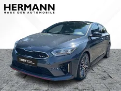 Grau Gebraucht 2020 Kia ProCeed Kleinwagen | 24.998 € (Etwas zu teuer)