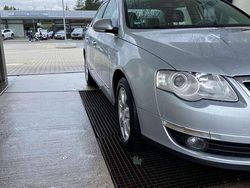 Grau Gebraucht 2005 VW Passat Limousine | 3.800 € (Etwas zu teuer)