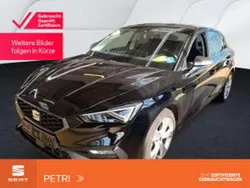 Mitternachtsschwarz Gebraucht 2025 Seat Leon FR-Line Limousine | 26.930 € (Guter Preis)