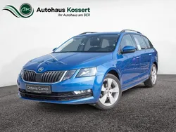 Blau Gebraucht 2018 Skoda Octavia Ambition Kombi | 12.490 € (Guter Preis)