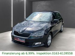 Schwarz Gebraucht 2015 Skoda Fabia Ambition Kleinwagen | 7.490 € (Fairer Preis)