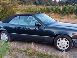 Gebraucht 1993 Mercedes E320 Cabrio | 29.990 €