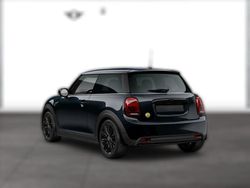 Blau metallic Gebraucht 2023 Mini Cooper SE Hatch Kleinwagen | 24.050 € (Teuer)