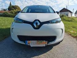 Weiß Gebraucht 2019 Renault Zoe Life Kleinwagen | 6.500 €