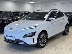 Weiß Gebraucht 2021 Hyundai Kona Edition 30+ SUV | 14.470 € (Guter Preis)