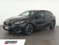 Saphirschwarz Gebraucht 2024 BMW 120 Performance Kleinwagen | 34.284 € (Guter Preis)