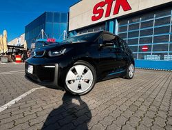 Schwarz Gebraucht 2022 BMW i3 Basis Kleinwagen | 18.490 € (Fairer Preis)