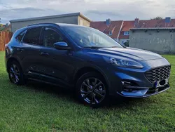 Blau Gebraucht 2022 Ford Kuga ST-Line X SUV | 30.990 € (Etwas zu teuer)