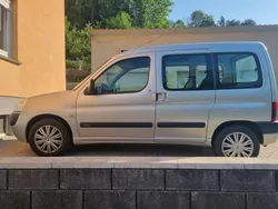 Silber Gebraucht 2003 Citroën Berlingo Van / Kleinbus | 3.200 €