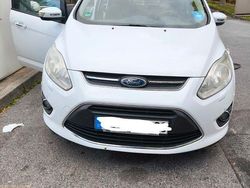 Weiß Gebraucht 2011 Ford Grand C-Max Trend Van / Kleinbus | 3.800 € (Guter Preis)