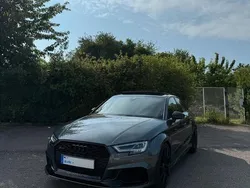 Grau Gebraucht 2018 Audi RS3 Sport Kleinwagen | 38.000 € (Fairer Preis)