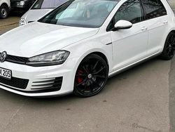 Weiß Gebraucht 2015 VW Golf VII GTD Limousine | 13.000 € (Fairer Preis)
