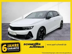 Jade weiss/arktis weiss Gebraucht 2023 Opel Astra GSe Limousine | 29.890 € (Fairer Preis)