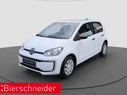 Weiss Gebraucht 2021 VW e-up! Kleinwagen | 13.990 € (Etwas zu teuer)