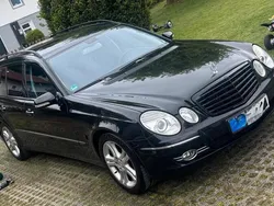 Schwarz Gebraucht 2007 Mercedes E280 Kombi | 4.000 € (Fairer Preis)