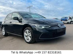 Schwarz Gebraucht 2021 VW Golf VIII Life Limousine | 13.600 € (Teuer)