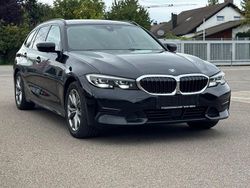 Schwarz Gebraucht 2022 BMW 318 Sport Line Limousine | 21.890 € (Fairer Preis)