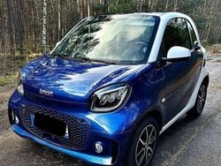 Blau Gebraucht 2021 Smart ForTwo Electric Drive | 9.900 € (Guter Preis)