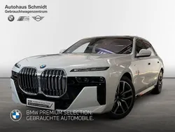 Weiß Gebraucht 2024 BMW i7 Sport Line Limousine | 97.670 €