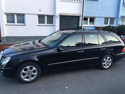 Schwarz Gebraucht 2007 Mercedes E200 Elegance Kombi | 4.900 € (Guter Preis)