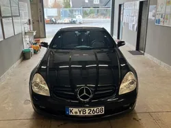 Schwarz Gebraucht 2005 Mercedes SLK200 Cabrio | 7.600 € (Fairer Preis)