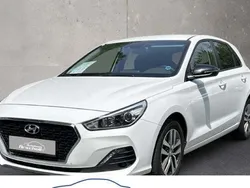 Weiß Gebraucht 2020 Hyundai i30 YES! Limousine | 17.990 € (Guter Preis)