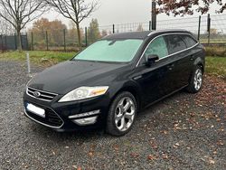 Schwarz Gebraucht 2012 Ford Mondeo Kombi | 6.450 € (Fairer Preis)