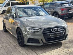 Grau Gebraucht 2019 Audi A3 S-Line Limousine | 20.900 € (Guter Preis)