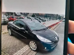 Schwarz Gebraucht 2011 Peugeot 207 CC Cabrio | 3.490 € (Fairer Preis)