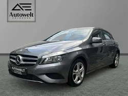 Mountaingrau met. Gebraucht 2013 Mercedes A180 Limousine | 11.490 € (Fairer Preis)