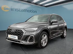 Grau Gebraucht 2021 Audi Q5 SUV | 37.799 € (Fairer Preis)