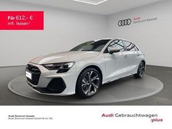 Weiß (gletscherweiß metallic) Gebraucht 2025 Audi A3 Sportback S-Line Kleinwagen | 43.291 € (Fairer Preis)