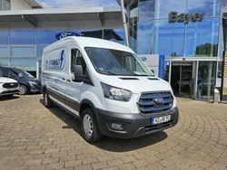 Weiß Gebraucht 2022 Ford E-Transit Trend Van | 35.990 €