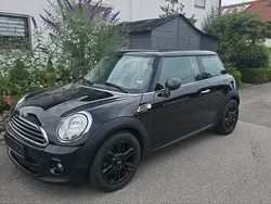 Schwarz Gebraucht 2014 Mini ONE Kleinwagen | 6.200 €