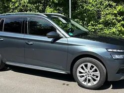 Grau Gebraucht 2020 Skoda Kamiq Style SUV | 16.450 € (Guter Preis)