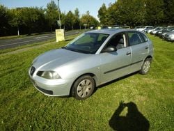 Silber Gebraucht 2004 Seat Ibiza Stella Limousine | 690 € (Guter Preis)