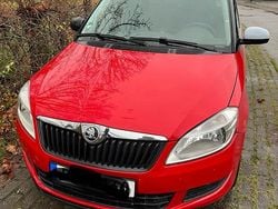 Rot Gebraucht 2013 Skoda Fabia Kleinwagen | 3.500 € (Guter Preis)