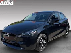 Jet black metallic Gebraucht 2024 Mazda 2 Center-Line Limousine | 21.450 € (Etwas zu teuer)
