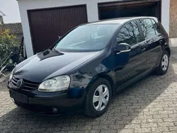 Schwarz Gebraucht 2004 VW Golf IV Comfortline Limousine | 3.390 € (Teuer)
