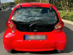 Rot Gebraucht 2007 Toyota Aygo Kleinwagen | 1.300 €