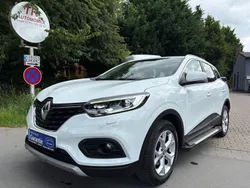 Weiß Gebraucht 2019 Renault Kadjar LIMITED SUV | 12.400 € (Guter Preis)